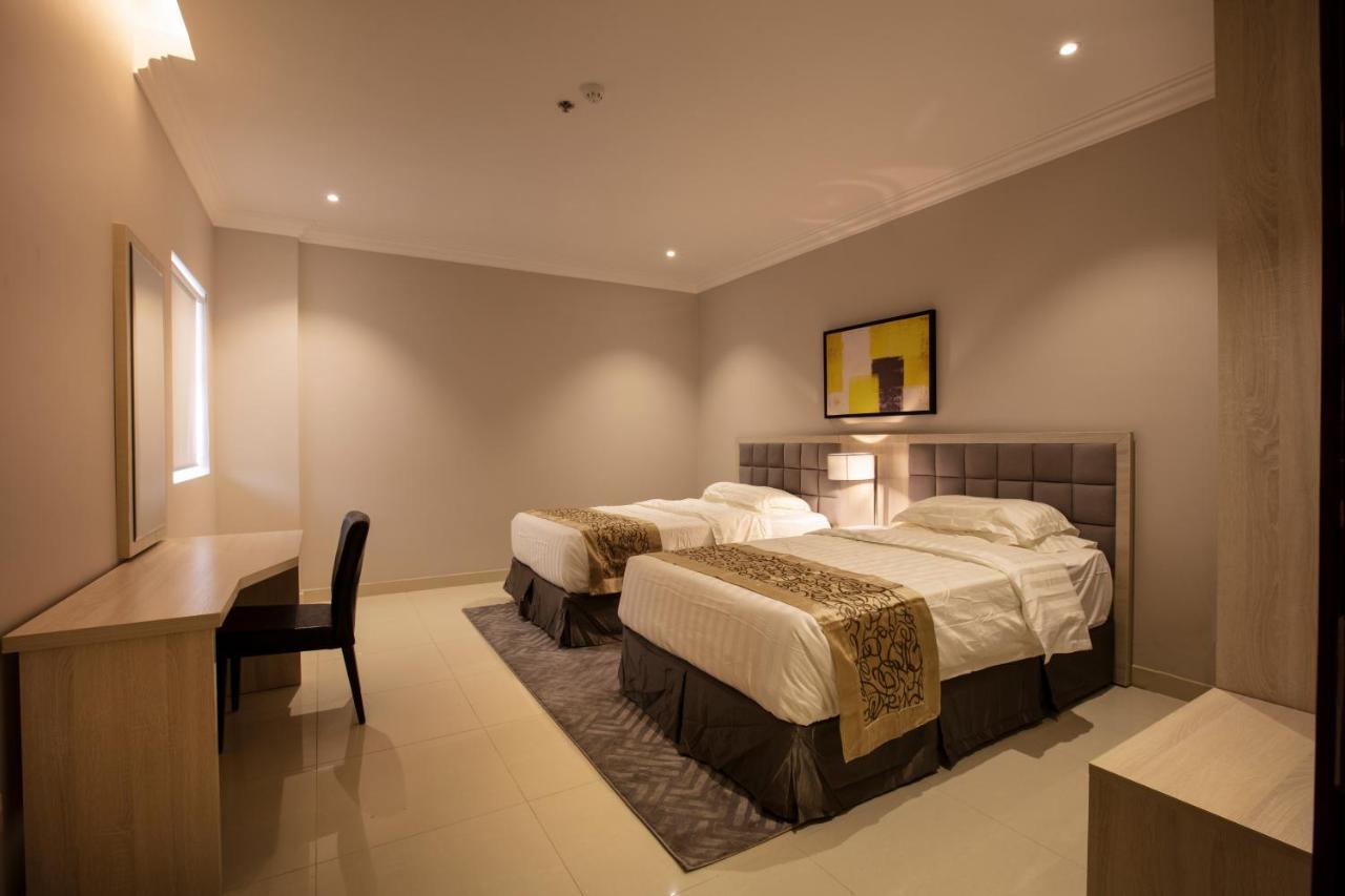 Somedays Hotel Suites al-Hufuf Exteriör bild