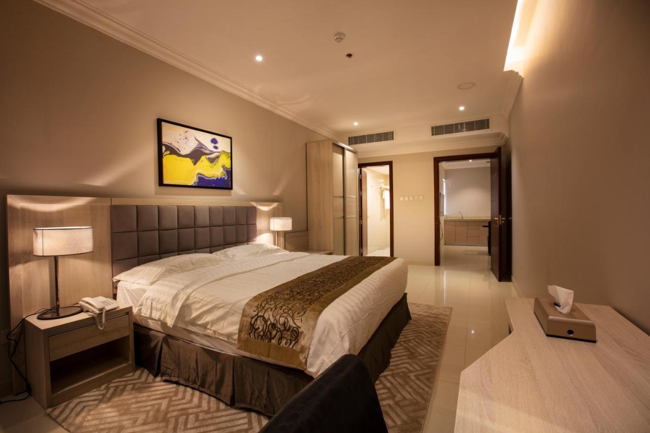 Somedays Hotel Suites al-Hufuf Exteriör bild